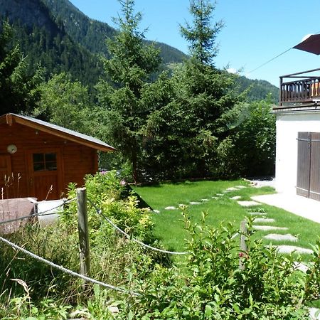 Auberge Sur La Montagne 圣福瓦-塔朗泰斯 外观 照片